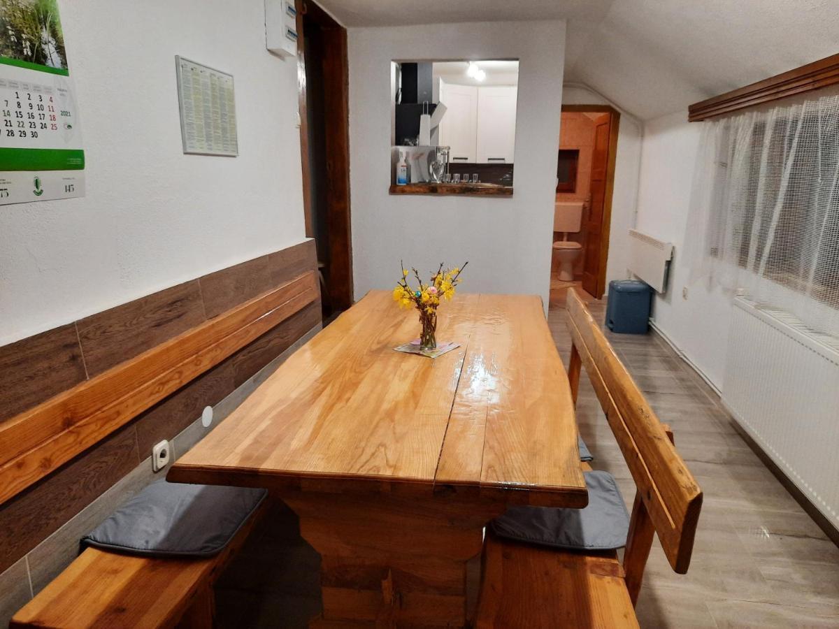Kuca Za Odmor Dikka Brusane Lika Exterior foto